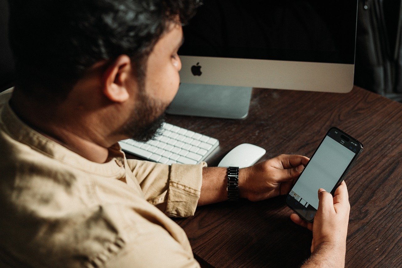 Le guide pour supprimer un compte Outlook sur votre smartphone